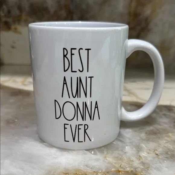 White Ceramic Mug - Best Aunt Donna Ever - Picture 1 of 1